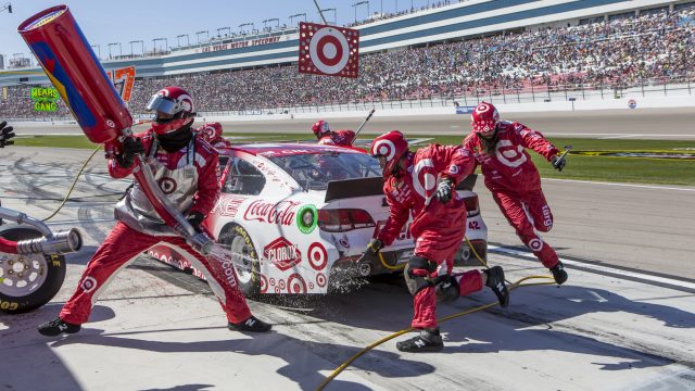 How Do Teams Work in NASCAR?