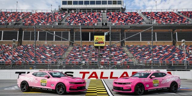 Chevy donates to breast cancer research at October NASCAR races